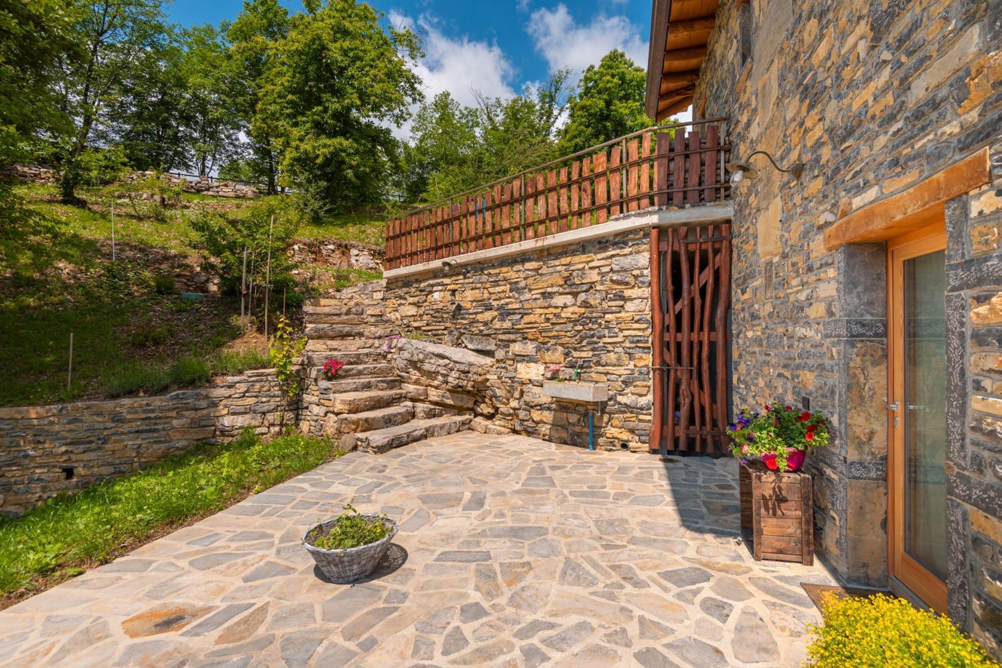 La Torre Del Manghen: Agri-Alloggio Indipendente Rota d'Imagna Zewnętrze zdjęcie