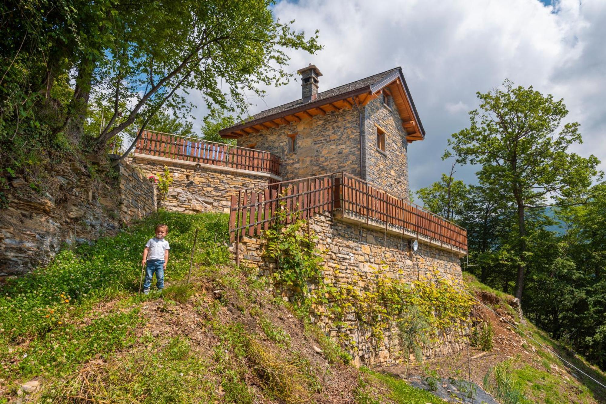 La Torre Del Manghen: Agri-Alloggio Indipendente Rota d'Imagna Zewnętrze zdjęcie